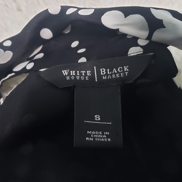 Beautiful Silk Pattern Blouse - Picture 9 of 10